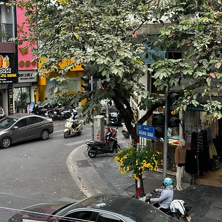 Old Quarter Hanoi Autumn House 8-3